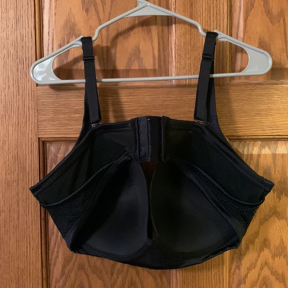 Torrid fishnet bra - Picture 3 of 4